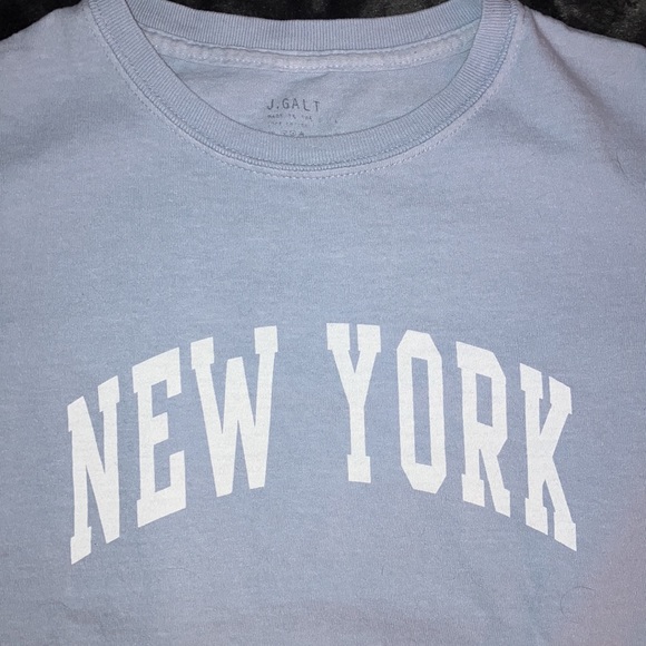 John Galt Jamie Cropped New York Tee - Picture 4 of 5